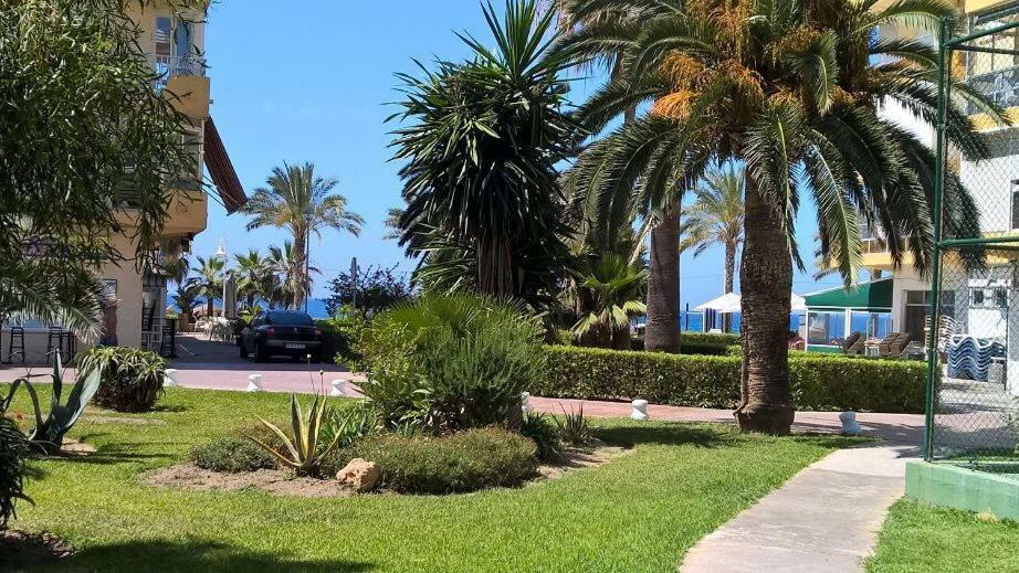 Seaside Romantic Apartment アルガロボ・コスタ エクステリア 写真
